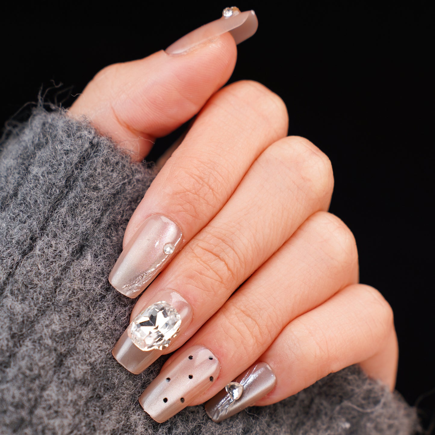 006 Dot Diamond