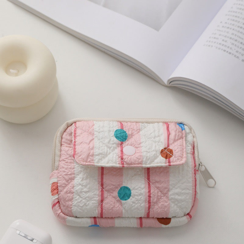 Striped dot quilted pouch | Fluffy and cute makeup pouch, lipstick and accessory storage