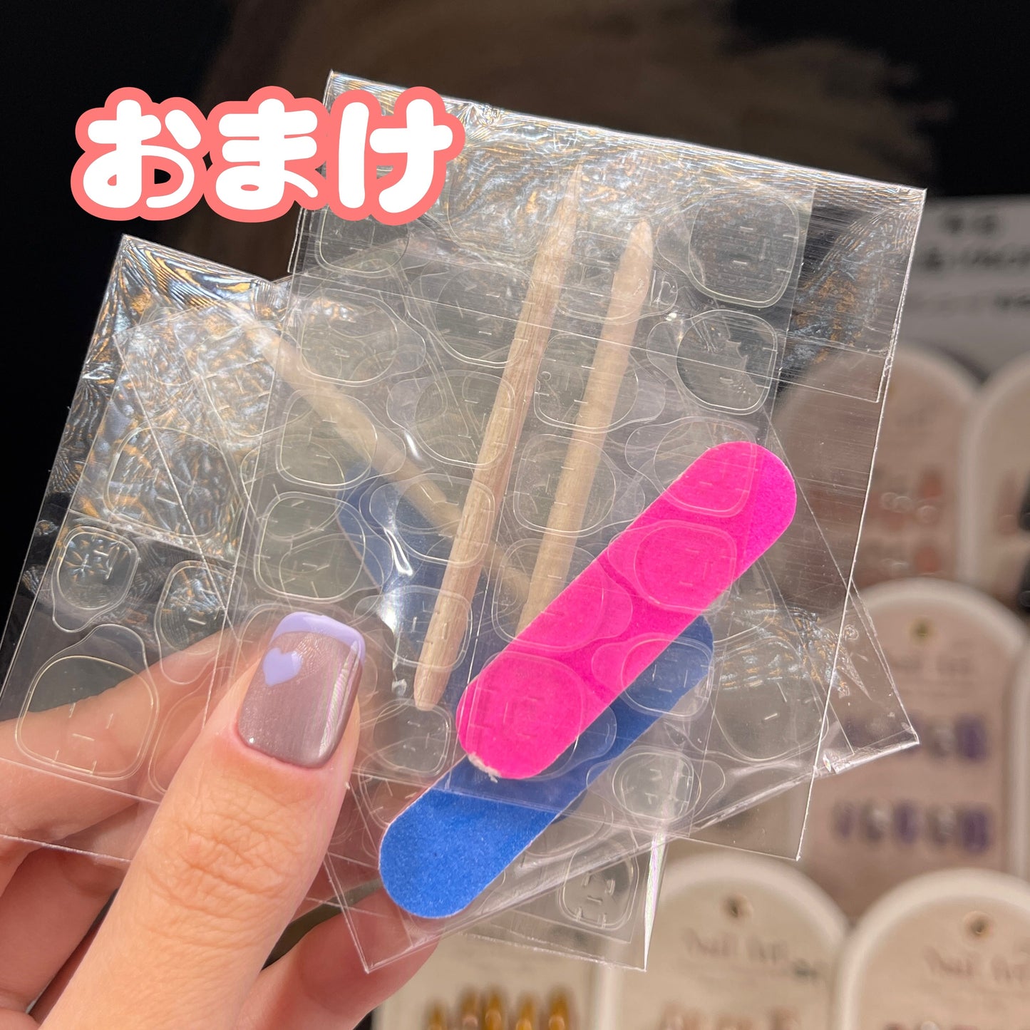 300 yen per item Please contact us via LINE before placing your order.