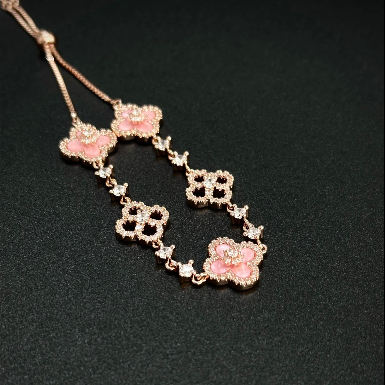 NewVintage Used Clothing｜Pink cherry blossoms